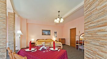K-Vizit Hotel