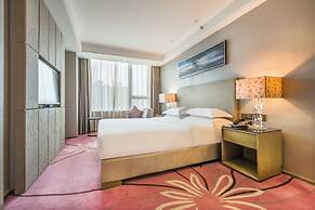 La Perle International Hotel