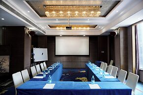 La Perle International Hotel