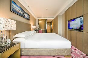 La Perle International Hotel