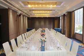 La Perle International Hotel