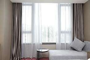 La Perle International Hotel