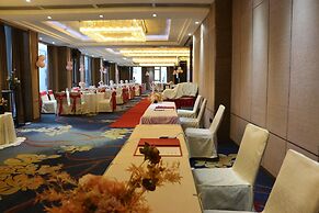 La Perle International Hotel