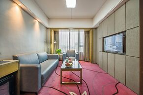 La Perle International Hotel