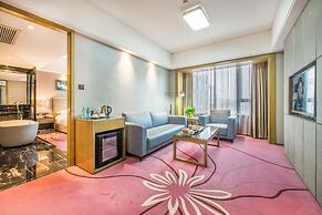 La Perle International Hotel