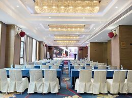 La Perle International Hotel