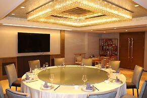 La Perle International Hotel
