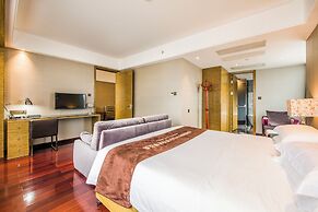 La Perle International Hotel