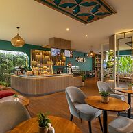 Crystalkuta Hotel - Bali