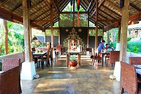 Baan Rai Lanna Resort