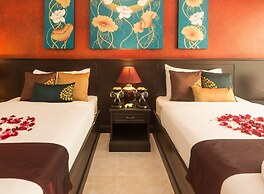 Tanawan Phuket Hotel
