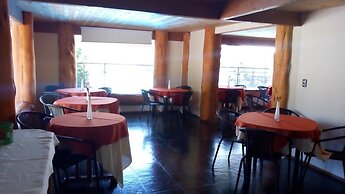 Hotel Kernayel