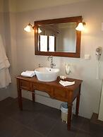 Porto Mani Suites