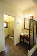 Porto Mani Suites