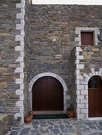 Porto Mani Suites