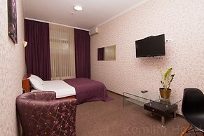 Komilfo Hotel