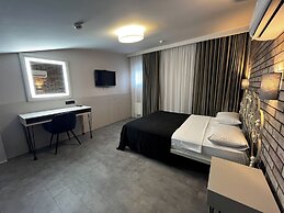 Komilfo Hotel