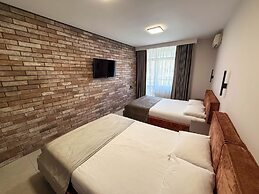 Komilfo Hotel
