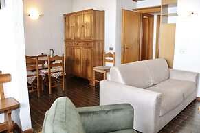 Roulette Apartments