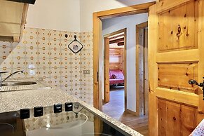 Roulette Apartments
