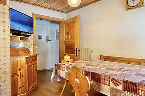 Roulette Apartments