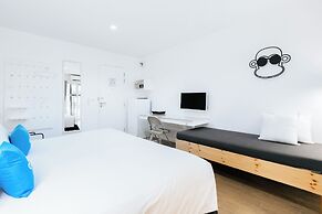 Blu Monkey Bed & Breakfast Phuket