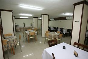 Cedar Hotel
