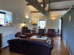 Riverside B & B