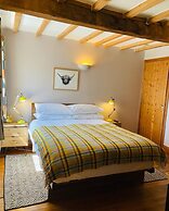 Riverside B & B