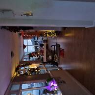 Trevarrian Lodge