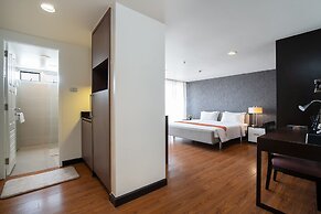 Lily Hotel Bangkok