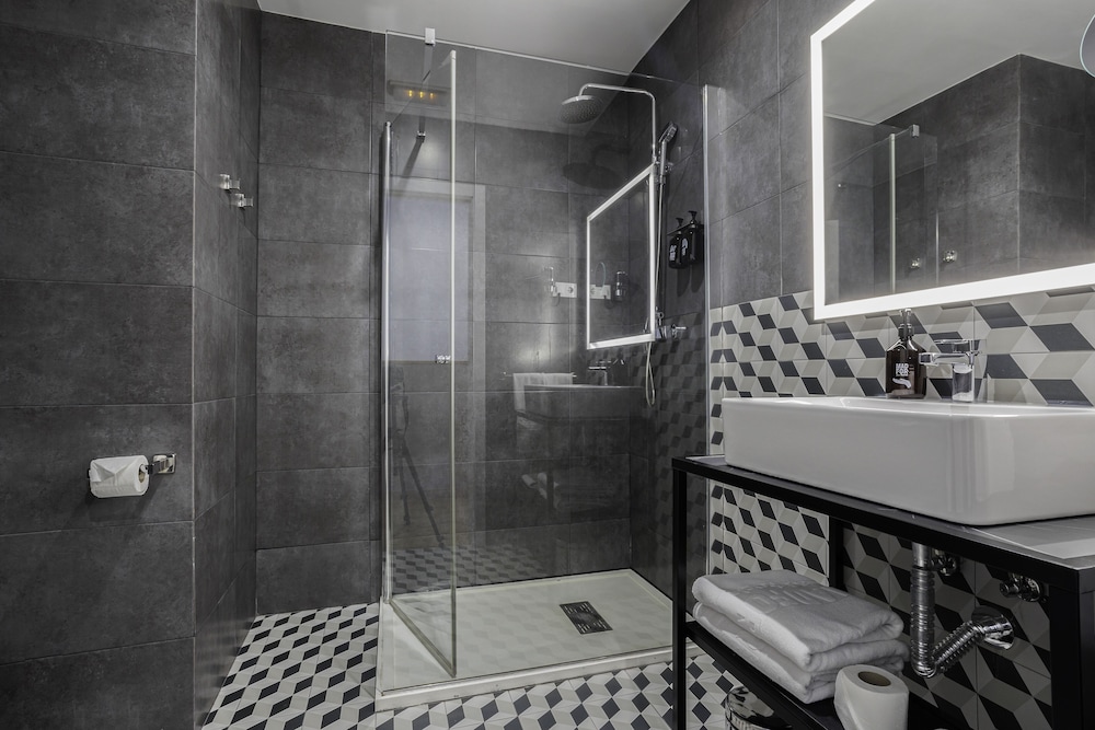 Hotel Acta Madfor