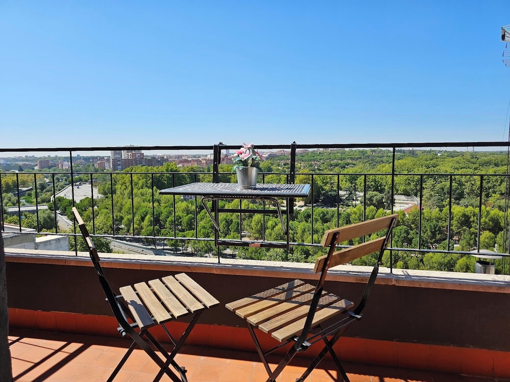 Hotel Acta Madfor