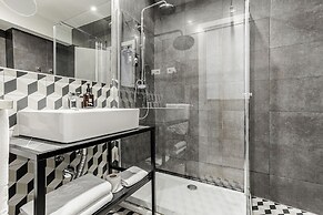 Hotel Acta Madfor
