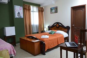 Hostal Perla Real Inn