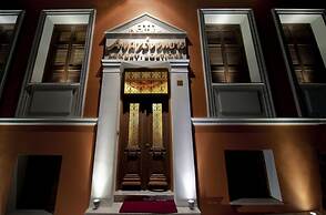 Anagennisis Hotel
