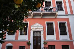 Anagennisis Hotel