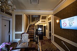 Anagennisis Hotel