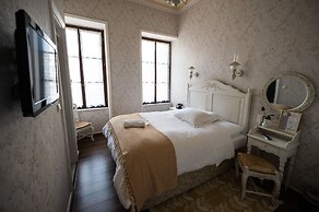 Anagennisis Hotel