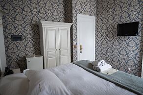 Anagennisis Hotel