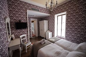 Anagennisis Hotel