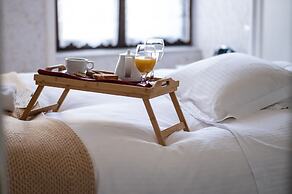 Anagennisis Hotel