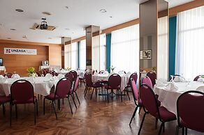 Hotel Unzaga Plaza