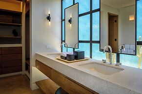Kimpton Mas Olas Resort and Spa
