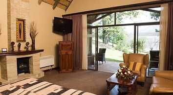 Cathedral Peak Hotel