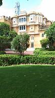 Deogarh Mahal