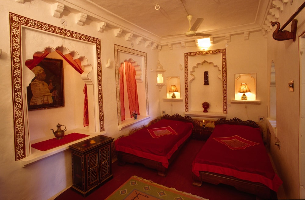 Deogarh Mahal