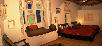 Deogarh Mahal