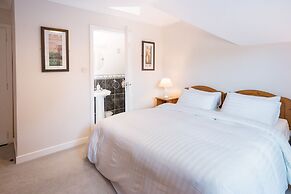 Woodside Lodge