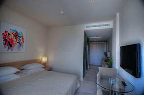 LVZZ Hotel - Boutique Class
